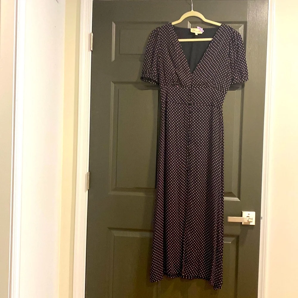 Cleobella Avery Dress Mini Polka Dots with V-Neck - Picture 2 of 10